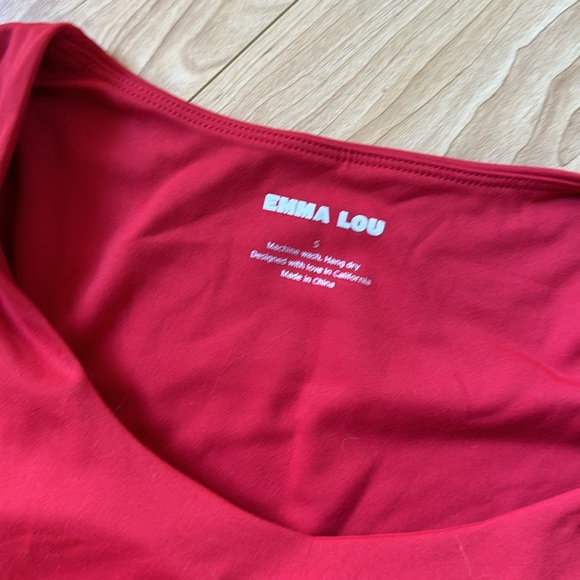 Emma Lou Red Crop Top - Picture 2 of 4